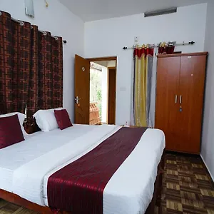 Oyo M S Hotel Munnar