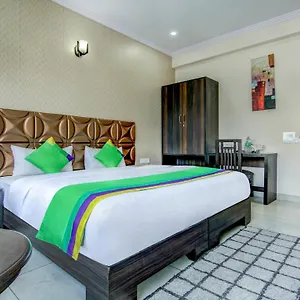 Treebo Trend Blooms Premium Gurgaon